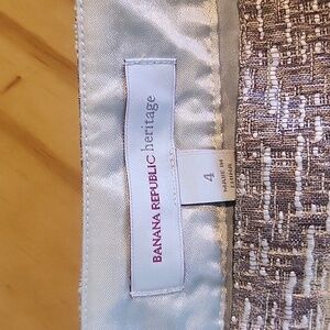 Banana Republic Heritage miniskirt, size 4